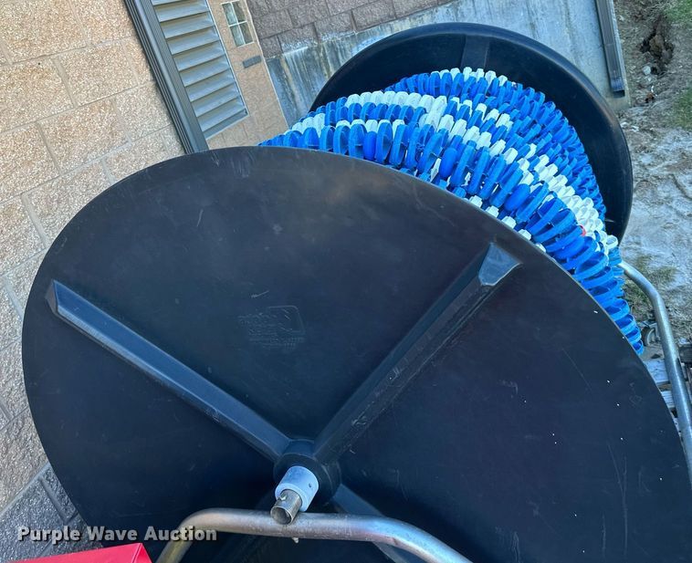 image for item NL9173 (5) swimming lanes