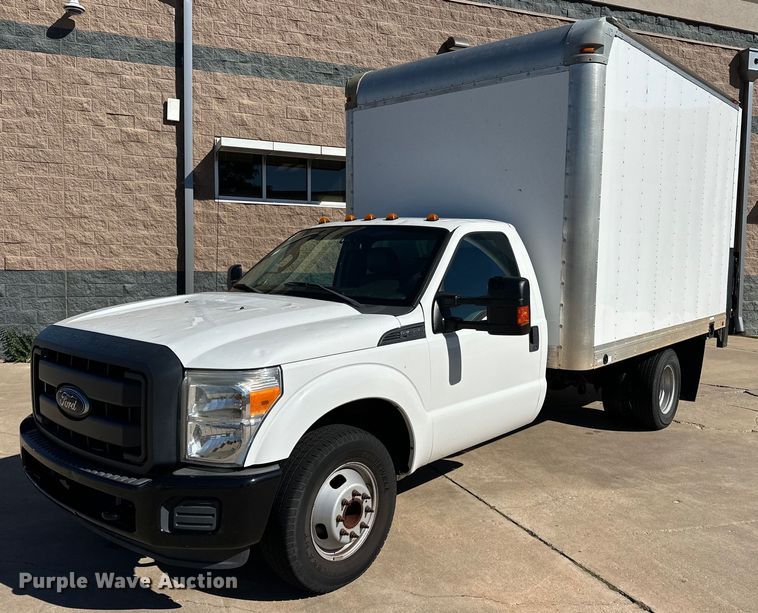 image for item NQ9541 2014 Ford F350 Super Duty  box truck