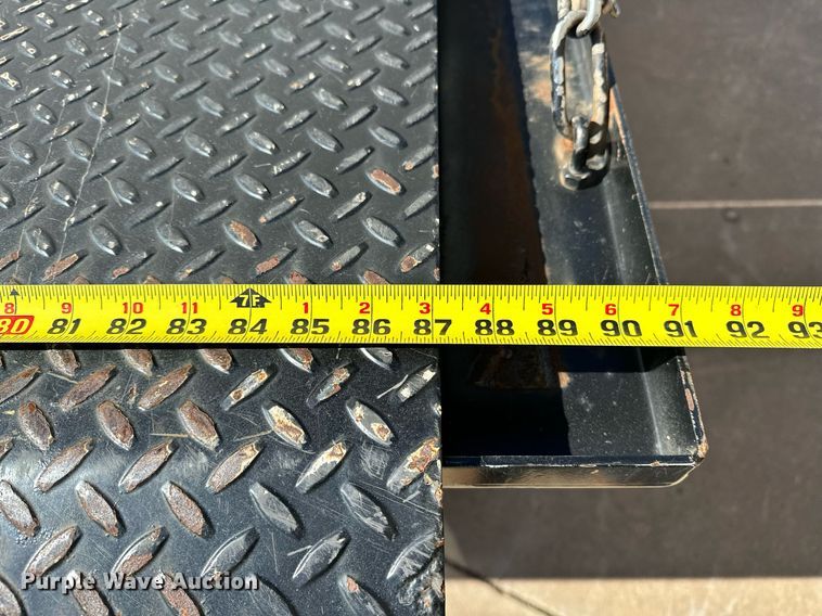 image for item NQ9541 2014 Ford F350 Super Duty  box truck