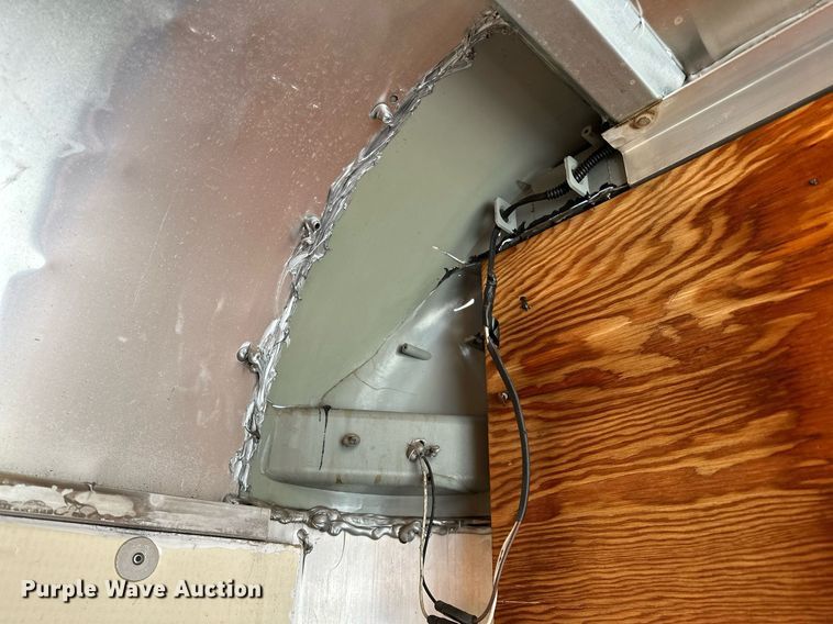 image for item NQ9541 2014 Ford F350 Super Duty  box truck