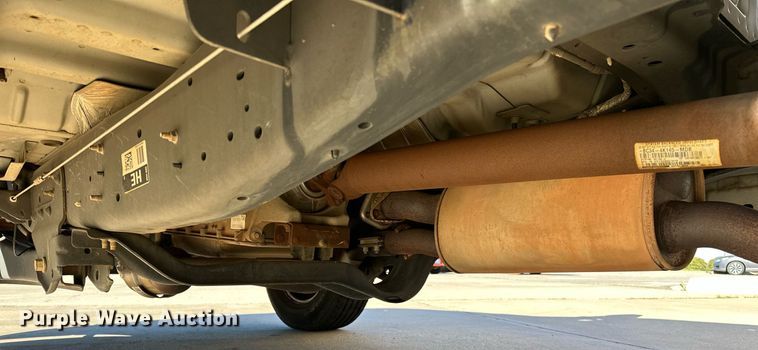 image for item NQ9541 2014 Ford F350 Super Duty  box truck