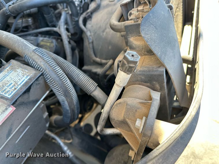 image for item NQ9541 2014 Ford F350 Super Duty  box truck