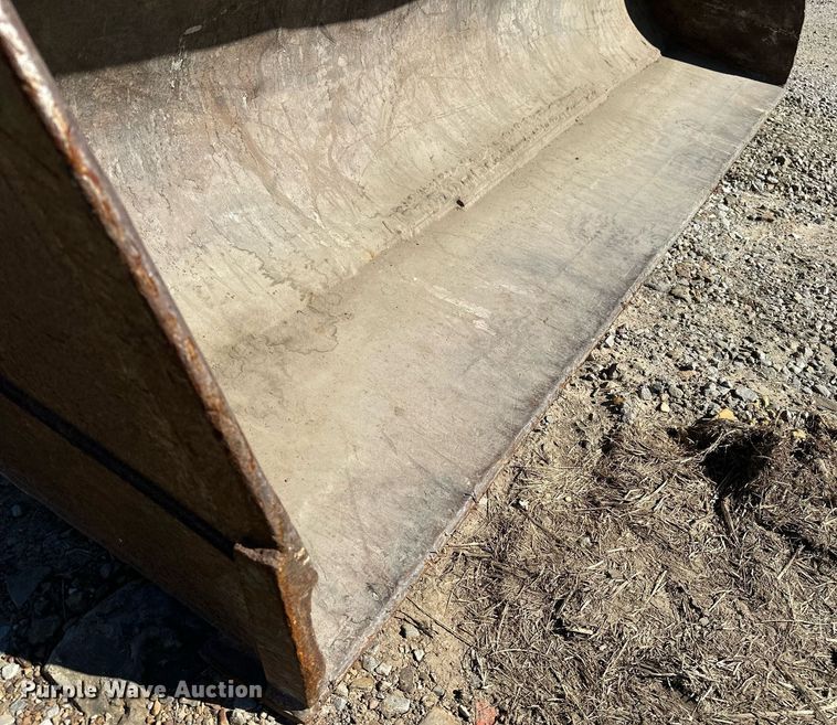 image for item NQ9544 1988 John Deere 310C  backhoe