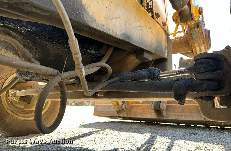 image for item NQ9544 1988 John Deere 310C  backhoe