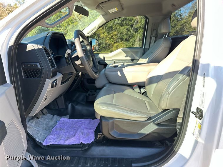 image for item NQ9545 2017 Ford F150  pickup truck