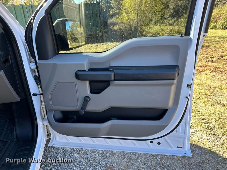 image for item NQ9545 2017 Ford F150  pickup truck