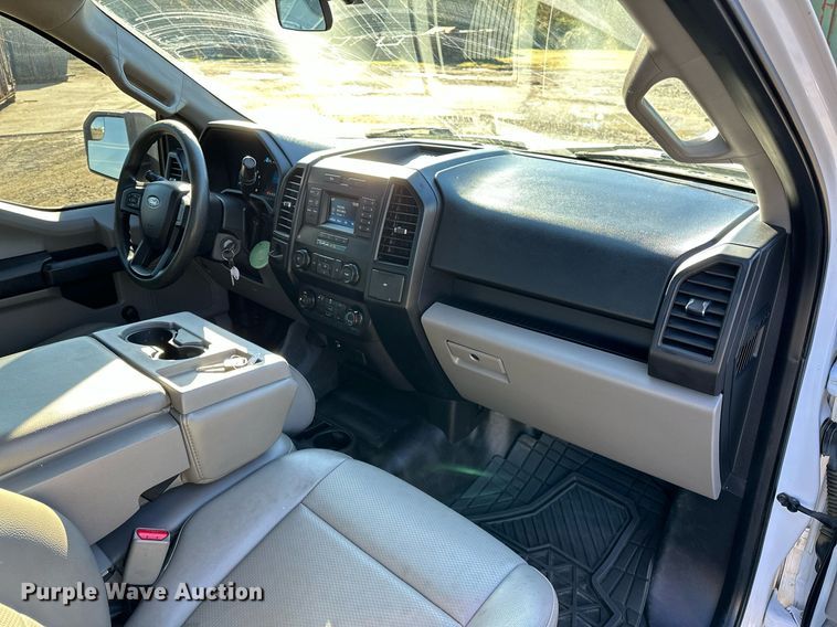 image for item NQ9545 2017 Ford F150  pickup truck