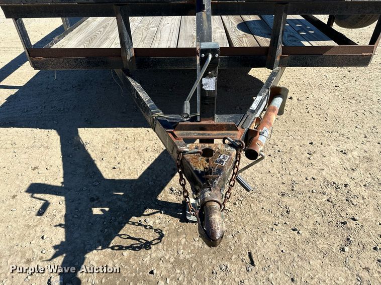 image for item NQ9546 2018 C&M 82x20  utility trailer