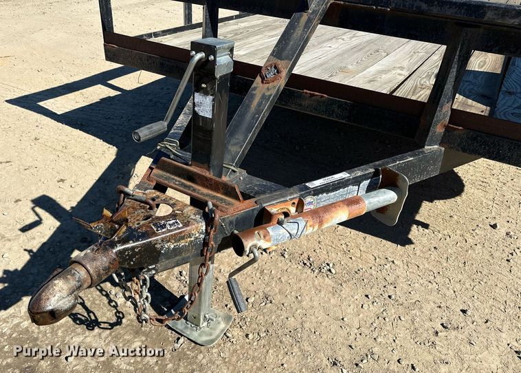 image for item NQ9546 2018 C&M 82x20  utility trailer