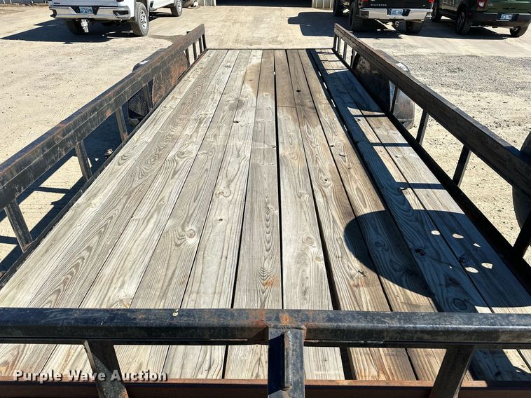 image for item NQ9546 2018 C&M 82x20  utility trailer