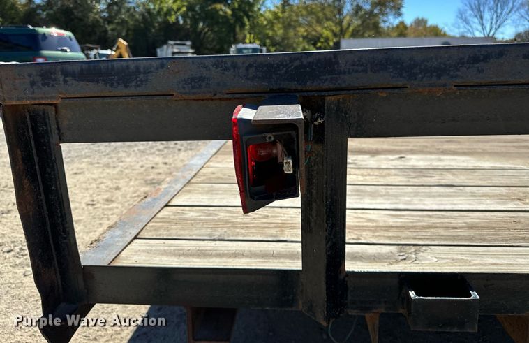 image for item NQ9546 2018 C&M 82x20  utility trailer