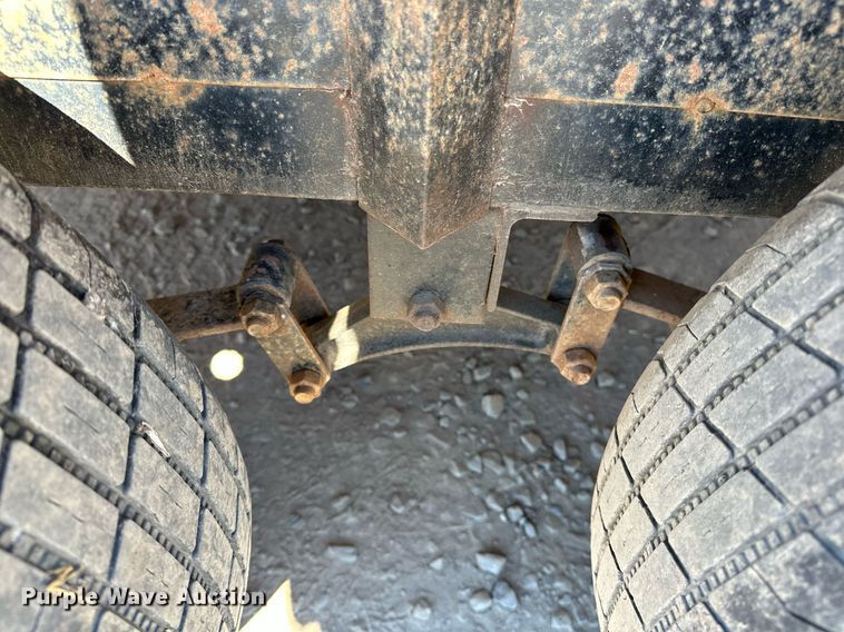 image for item NQ9546 2018 C&M 82x20  utility trailer