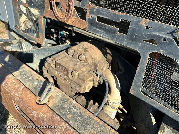 image for item NQ9547 2013 Mack MRU-613  refuse truck