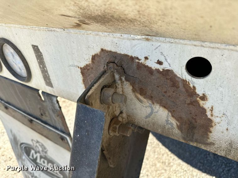 image for item NQ9547 2013 Mack MRU-613  refuse truck