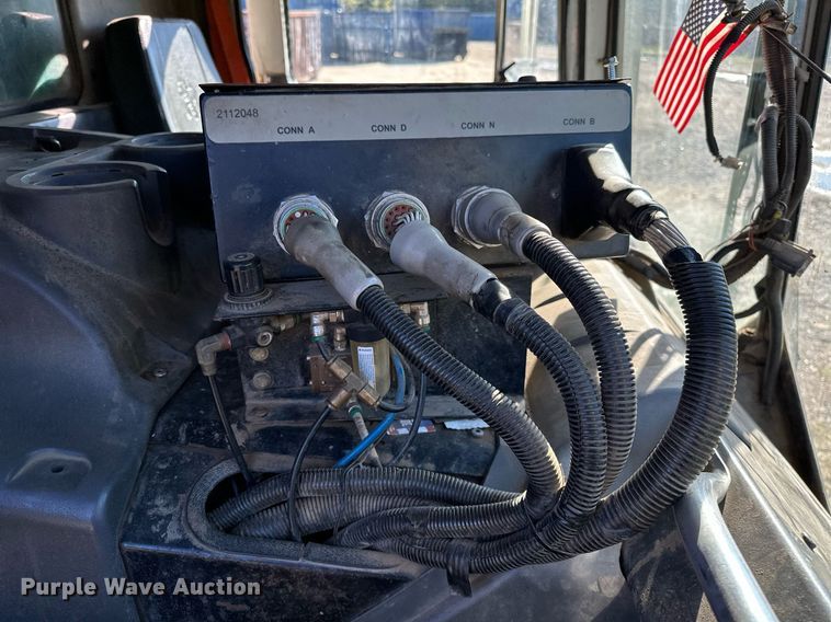 image for item NQ9547 2013 Mack MRU-613  refuse truck