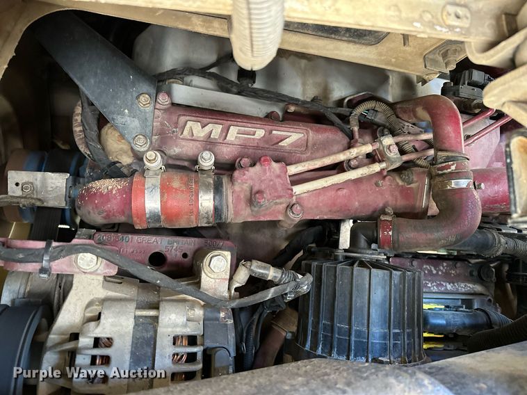 image for item NQ9547 2013 Mack MRU-613  refuse truck