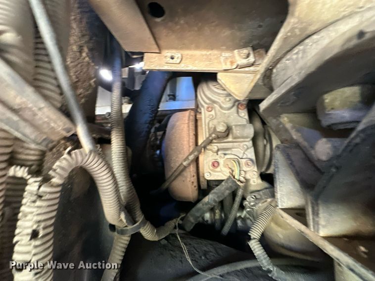 image for item NQ9547 2013 Mack MRU-613  refuse truck