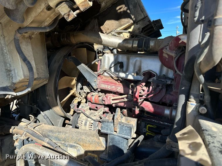 image for item NQ9547 2013 Mack MRU-613  refuse truck