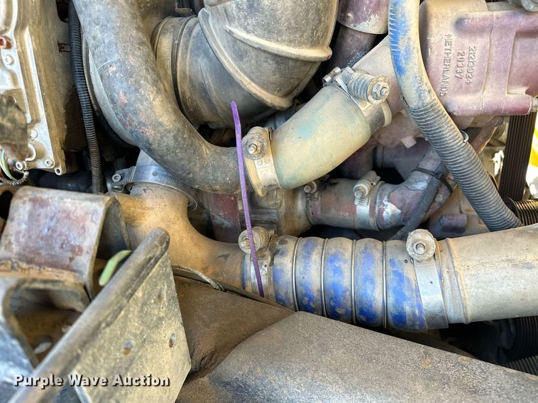 image for item NQ9547 2013 Mack MRU-613  refuse truck