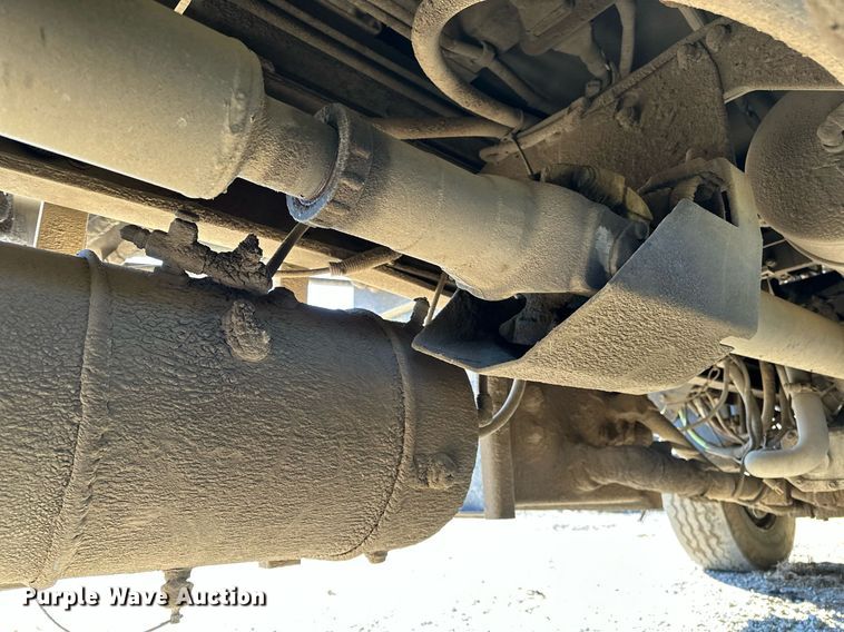 image for item NQ9547 2013 Mack MRU-613  refuse truck