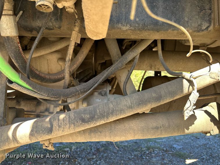 image for item NQ9547 2013 Mack MRU-613  refuse truck