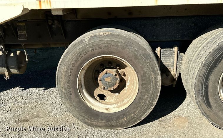 image for item NQ9547 2013 Mack MRU-613  refuse truck