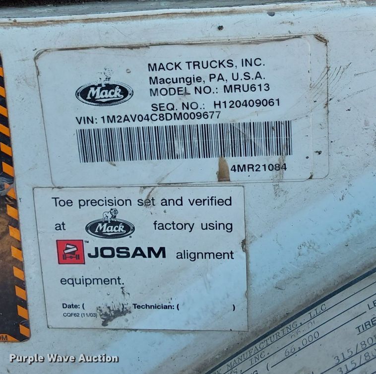 image for item NQ9547 2013 Mack MRU-613  refuse truck