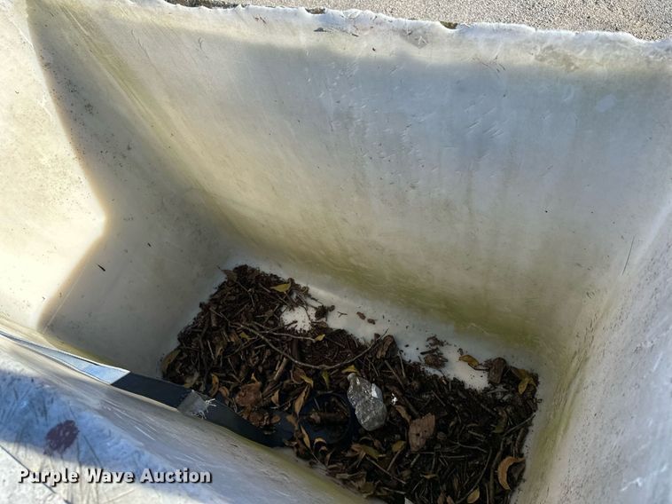 image for item NQ9548 1995 Ford F800  bucket truck