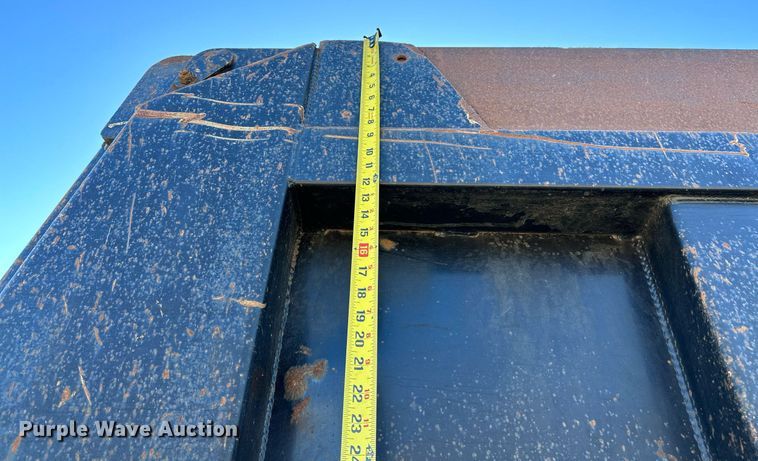 image for item NQ9549 2007 International 7400  dump truck