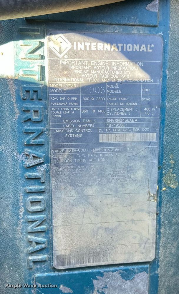 image for item NQ9549 2007 International 7400  dump truck