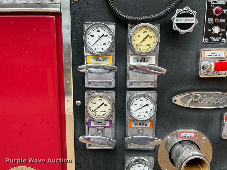 image for item NR9290 1999 Pierce  fire truck