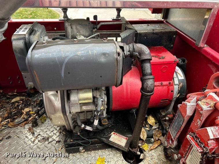 image for item NR9290 1999 Pierce  fire truck