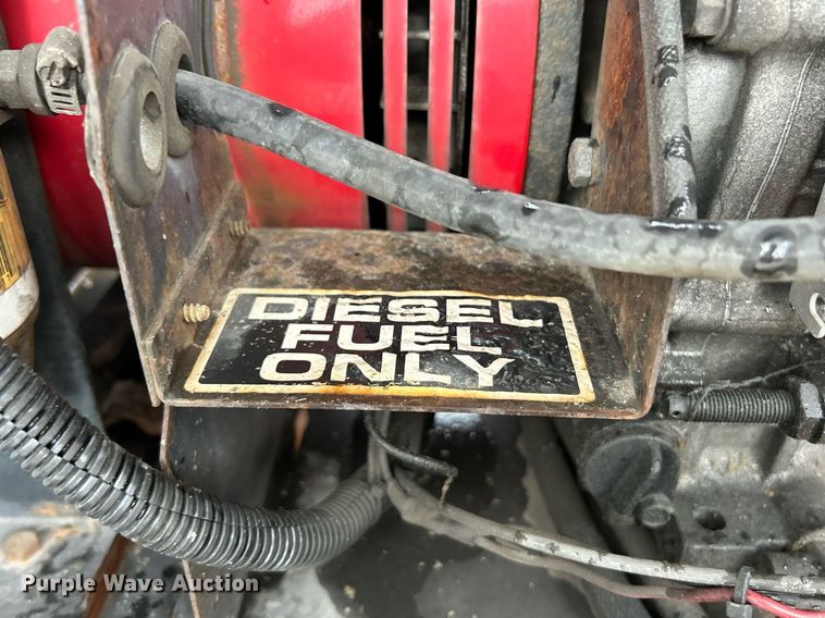 image for item NR9290 1999 Pierce  fire truck