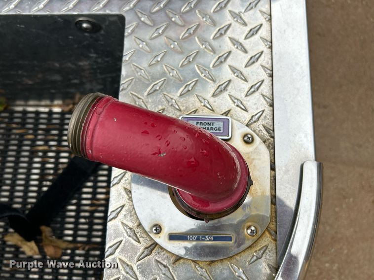 image for item NR9290 1999 Pierce  fire truck