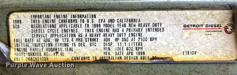 image for item NR9290 1999 Pierce  fire truck