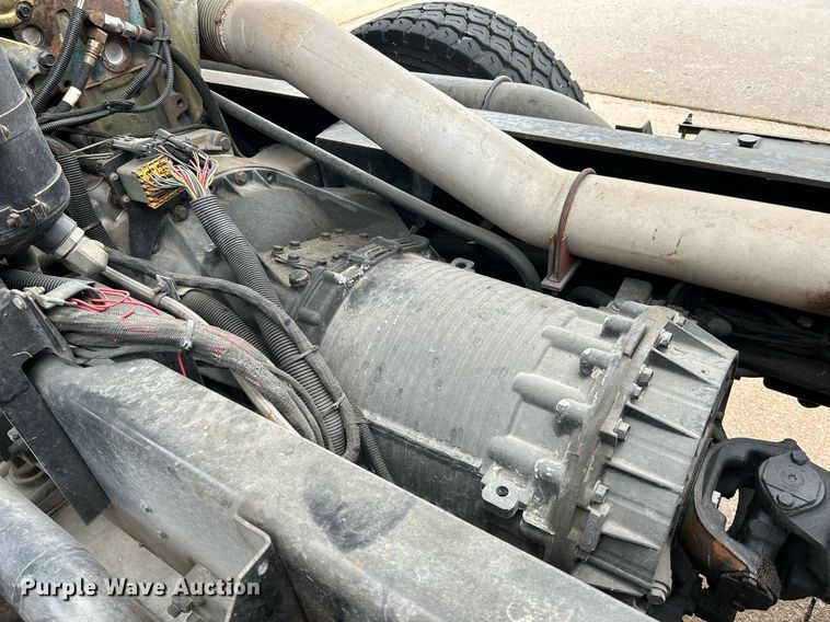 image for item NR9290 1999 Pierce  fire truck