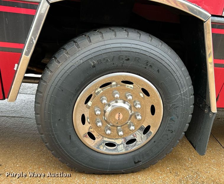 image for item NR9290 1999 Pierce  fire truck