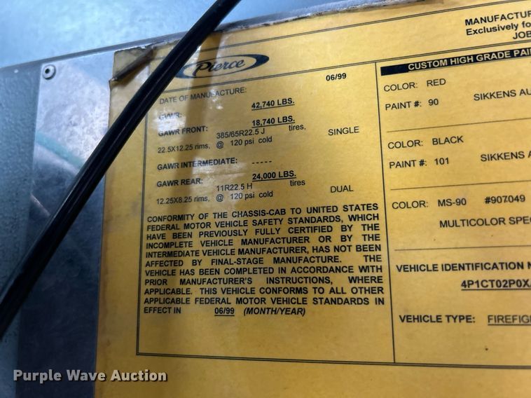 image for item NR9290 1999 Pierce  fire truck