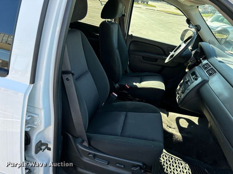 image for item NR9358 2011 Chevrolet Tahoe Police  SUV