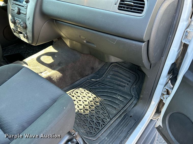 image for item NR9358 2011 Chevrolet Tahoe Police  SUV