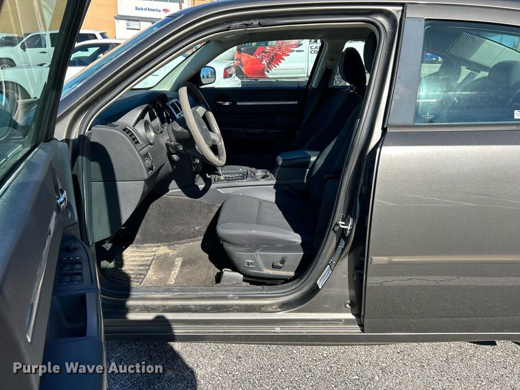 image for item NR9359 2010 Dodge Charger SXT