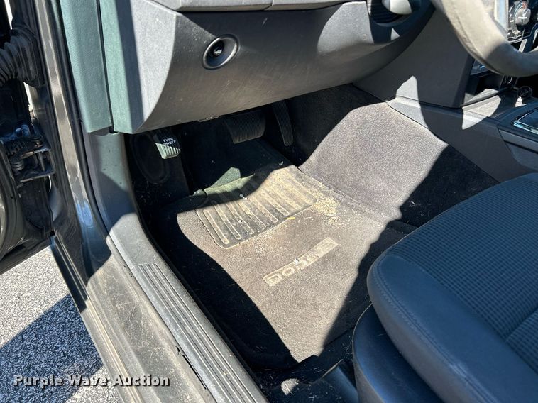 image for item NR9359 2010 Dodge Charger SXT