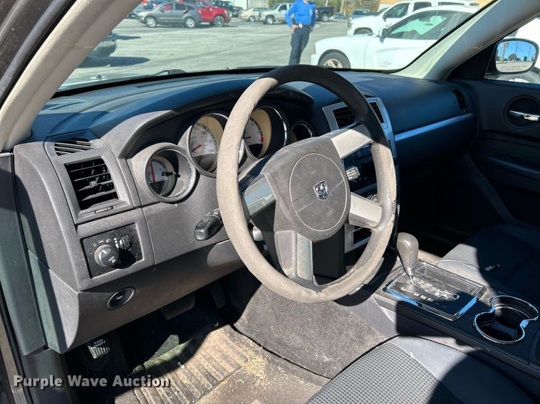 image for item NR9359 2010 Dodge Charger SXT