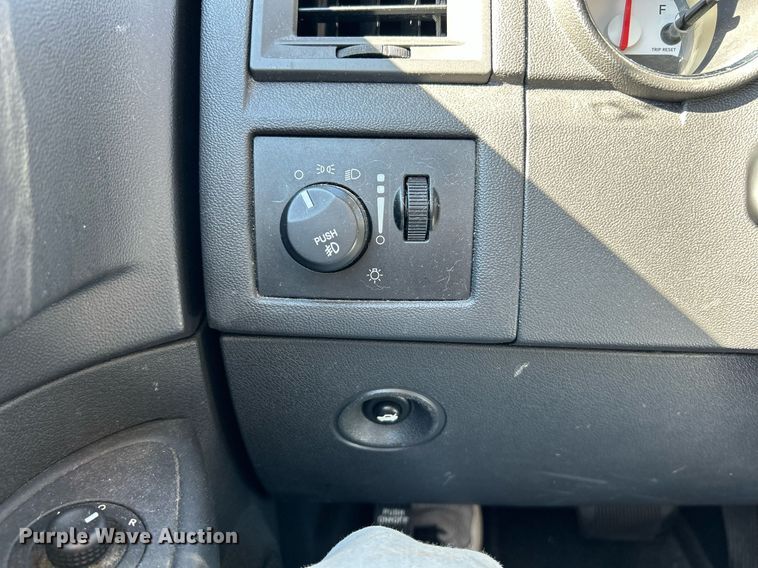 image for item NR9359 2010 Dodge Charger SXT