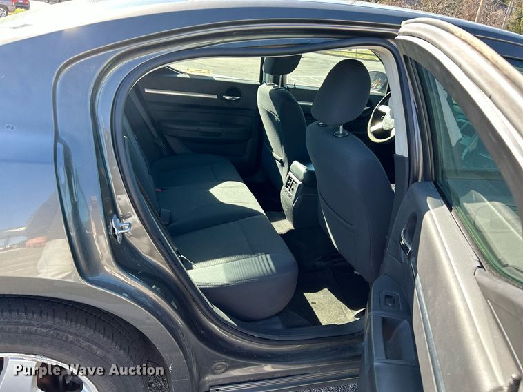 image for item NR9359 2010 Dodge Charger SXT