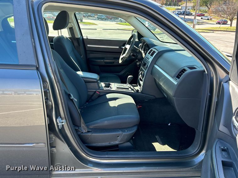 image for item NR9359 2010 Dodge Charger SXT