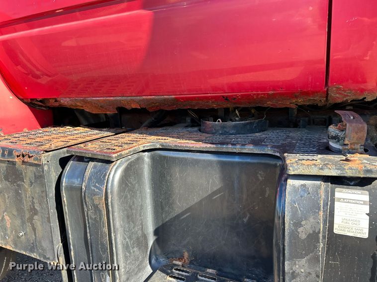 image for item NR9362 2000 GMC C6500  dump truck