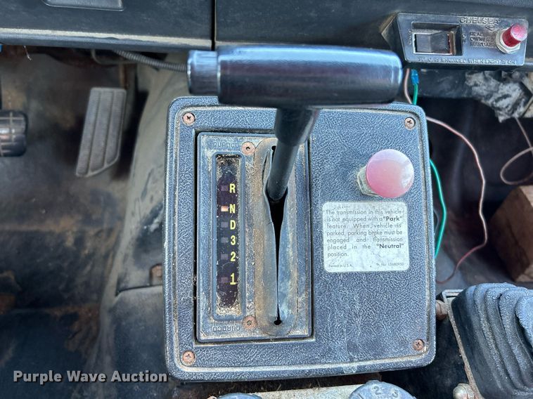 image for item NR9362 2000 GMC C6500  dump truck