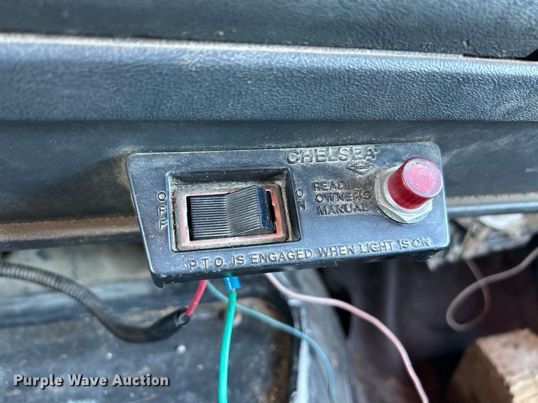 image for item NR9362 2000 GMC C6500  dump truck