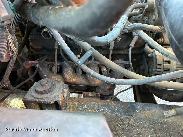 image for item NR9362 2000 GMC C6500  dump truck